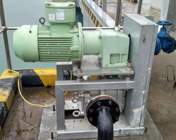 購（gòu）買不鏽鋼自吸泵麵臨的誤區問題