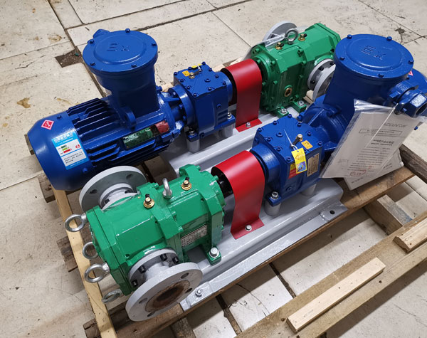 壓裂車，混砂車配（pèi）套轉子泵